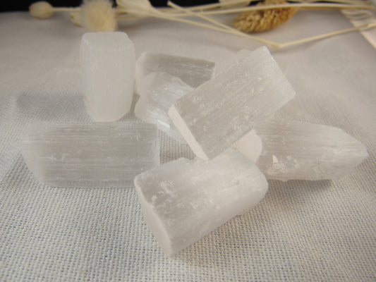 Selenite Cubes Raw