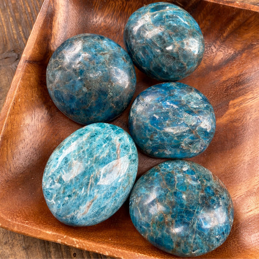 Apatite - Palm Stone