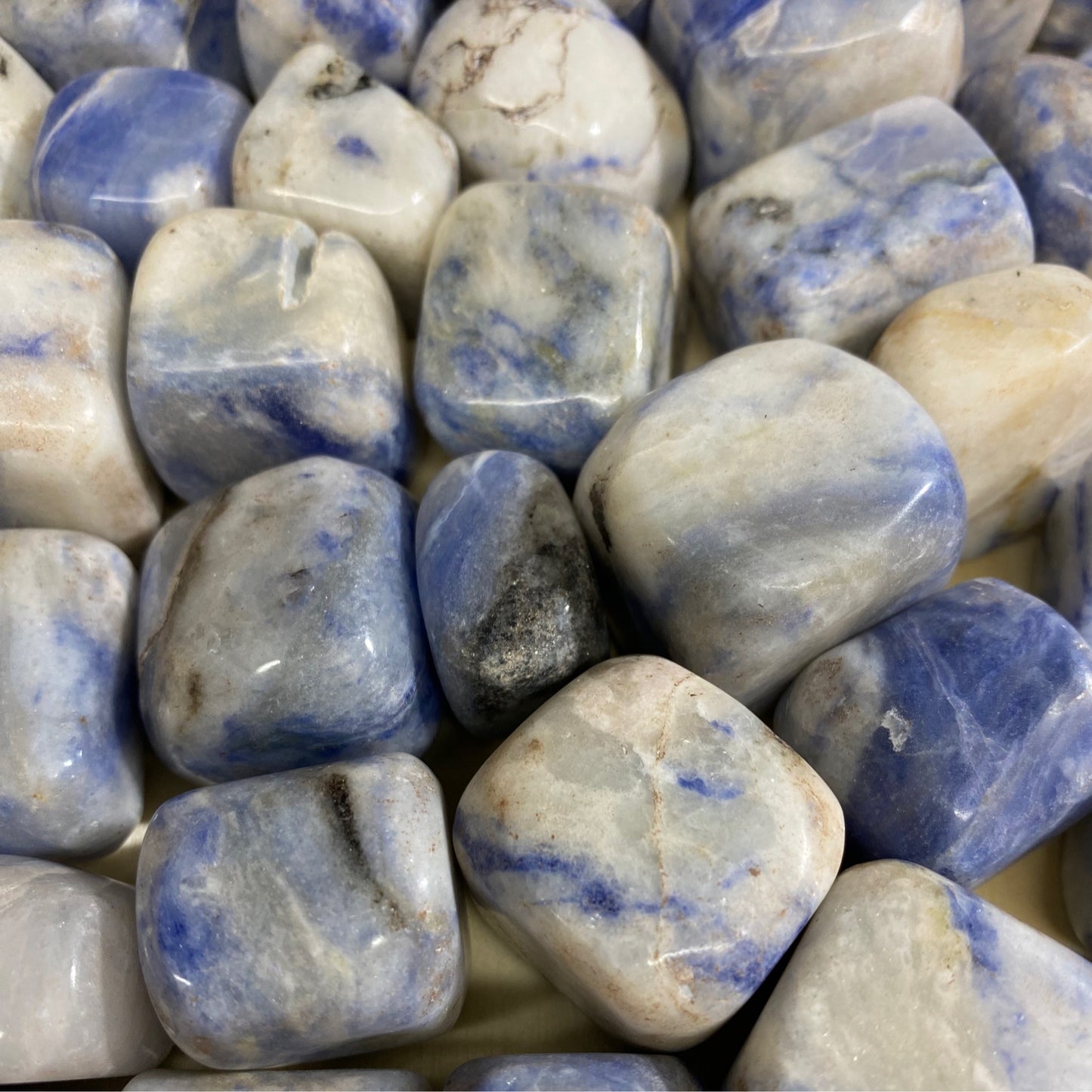 Afghanite