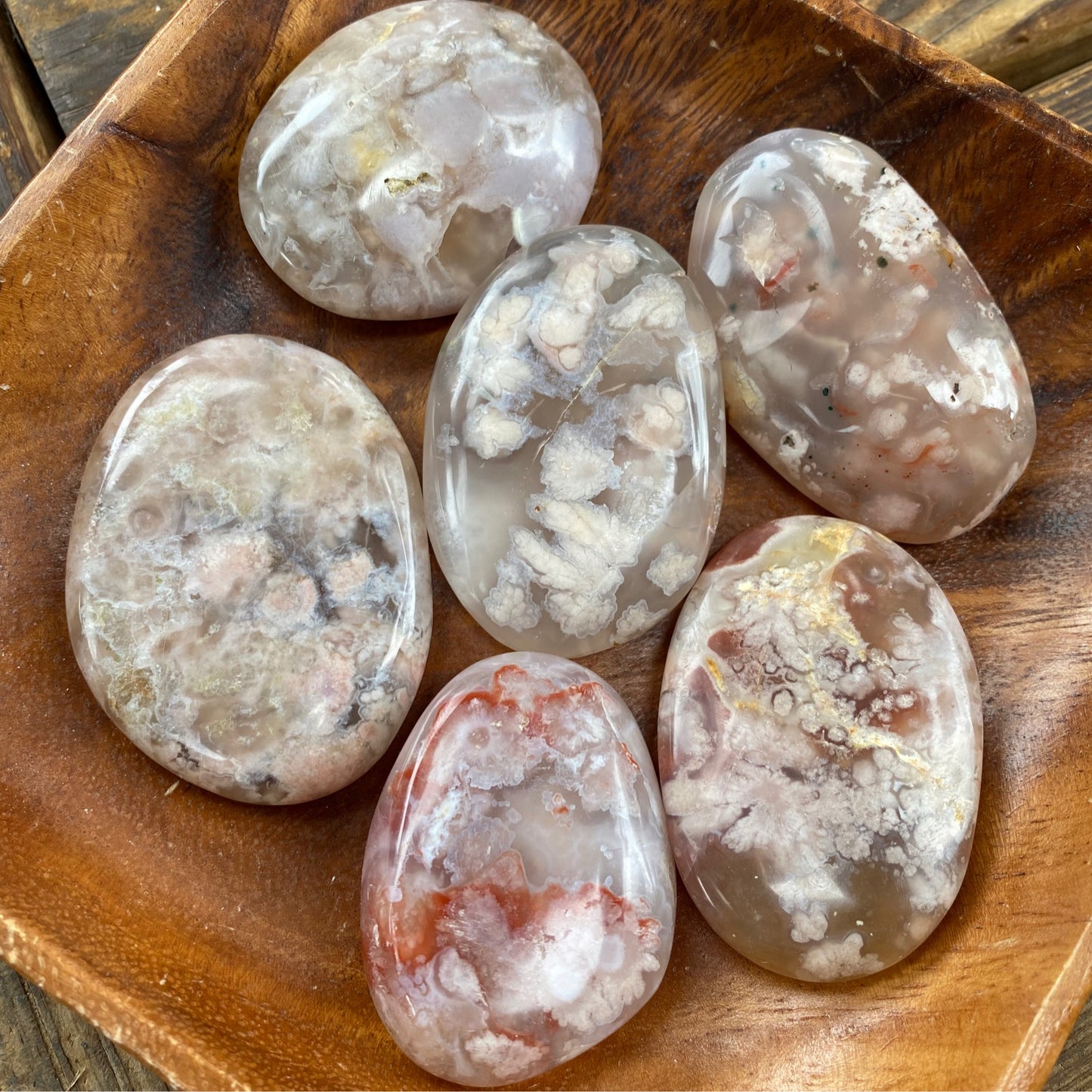 Flower Agate Palm Stones